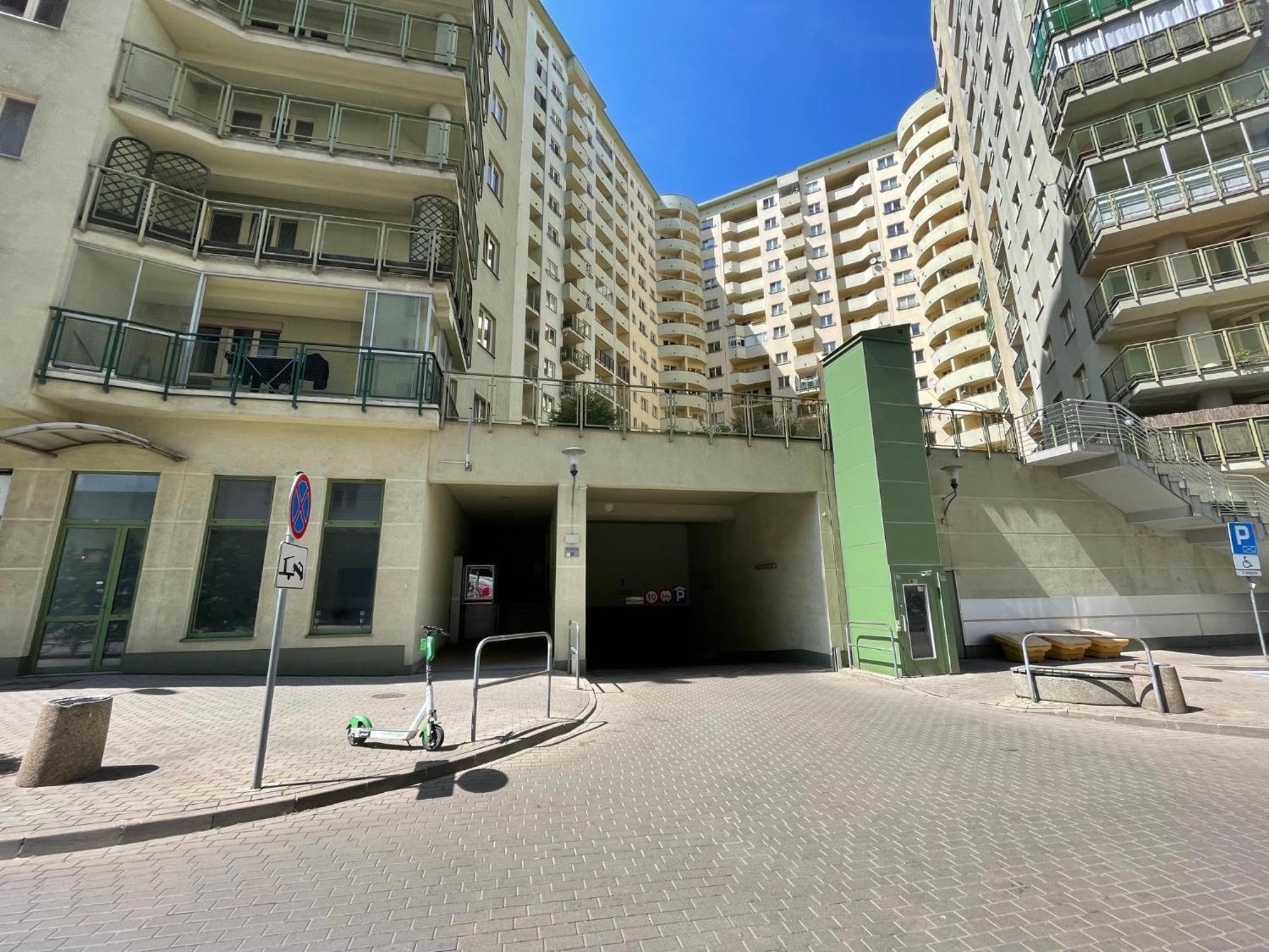 Superior Bukowinska, Studio, Pool & Gym! Metro Wilanowska, Garage Parking! 24H Reception! วอร์ซอ ภายนอก รูปภาพ